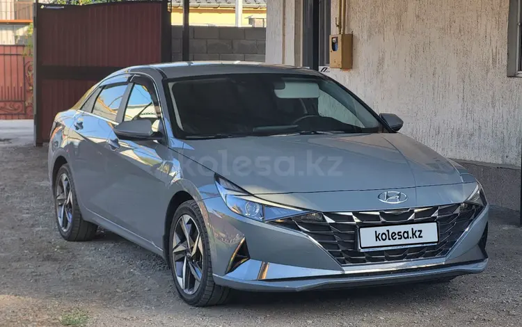 Hyundai Elantra 2022 года за 8 600 000 тг. в Алматы