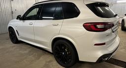 BMW X5 2019 года за 28 900 000 тг. в Уральск – фото 4