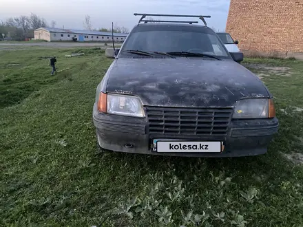 Opel Kadett 1986 года за 600 000 тг. в Алматы