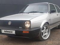 Volkswagen Golf 1990 годаүшін1 200 000 тг. в Уральск