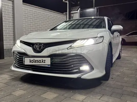 Toyota Camry 2019 года за 15 500 000 тг. в Тараз