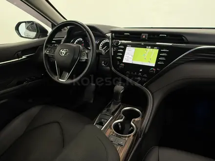 Toyota Camry Prestige 2019 года за 13 750 000 тг. в Астана – фото 13