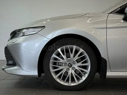 Toyota Camry Prestige 2019 года за 13 750 000 тг. в Астана – фото 17