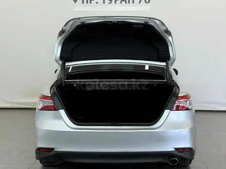 Toyota Camry Prestige 2019 года за 13 750 000 тг. в Астана – фото 10