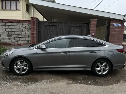 Hyundai Sonata 2018 года за 10 500 000 тг. в Алматы – фото 3