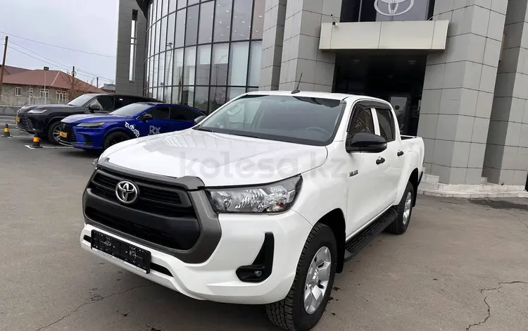 Toyota Hilux Comfort 2023 года за 22 232 400 тг. в Павлодар