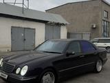 Mercedes-Benz E 320 2000 года за 5 200 000 тг. в Шымкент – фото 2