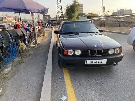 BMW 525 1993 года за 1 400 000 тг. в Алматы – фото 16