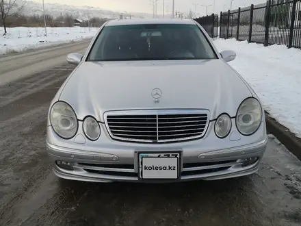 Mercedes-Benz E 320 2002 года за 6 300 000 тг. в Алматы – фото 6