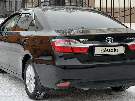 Toyota Camry 2015 года за 11 000 000 тг. в Семей – фото 5