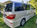 Toyota Alphard 2005 года за 7 700 000 тг. в Алматы – фото 2