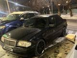 Mercedes-Benz C 280 1994 года за 2 000 000 тг. в Алматы