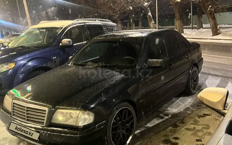 Mercedes-Benz C 280 1994 года за 1 800 000 тг. в Алматы