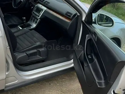 Volkswagen Passat 2008 года за 3 500 000 тг. в Караганда – фото 10