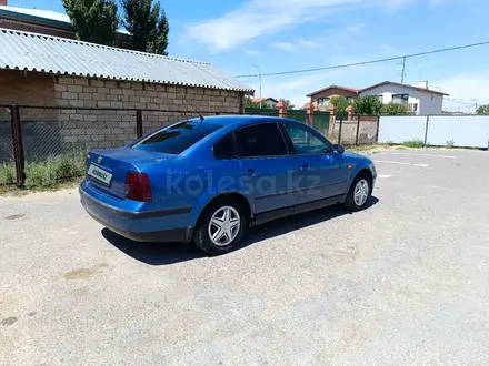 Volkswagen Passat 1998 года за 1 800 000 тг. в Атырау – фото 3