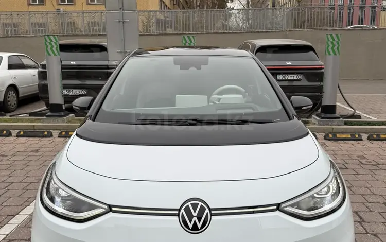 Volkswagen ID.3 2023 года за 8 000 000 тг. в Алматы