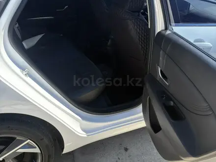 Hyundai Elantra 2024 года за 8 300 000 тг. в Атырау – фото 8