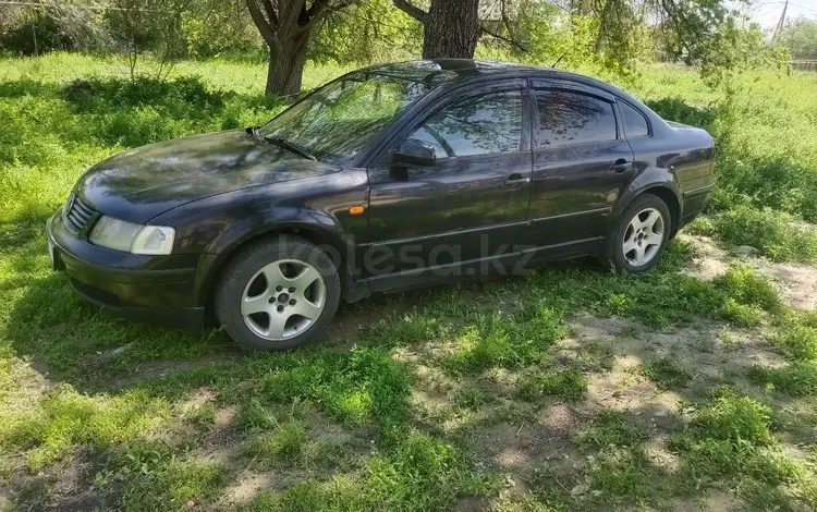 Volkswagen Passat 1998 годаүшін1 500 000 тг. в Талдыкорган