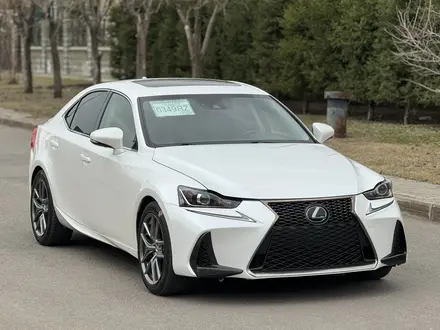 Lexus IS 350 2018 года за 14 300 000 тг. в Астана – фото 8