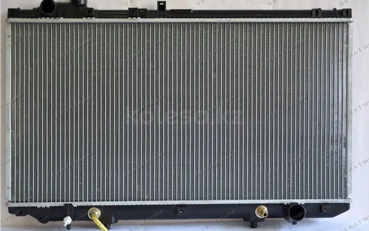 Радиатор охлаждения Toyota за 6 000 тг. в Алматы