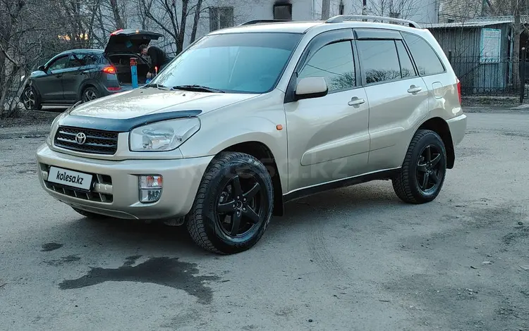 Toyota RAV4 2001 года за 4 600 000 тг. в Астана