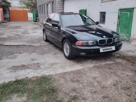 BMW 528 1997 года за 2 300 000 тг. в Шымкент – фото 3