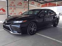 Toyota Camry 2021 года за 13 000 000 тг. в Алматы