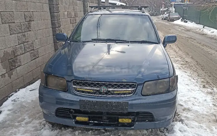 Nissan R'nessa 1999 года за 1 200 000 тг. в Алматы