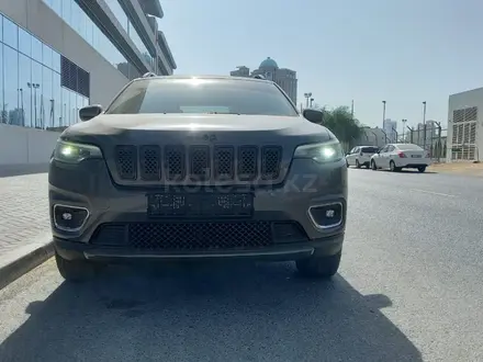 Jeep Cherokee 2019 года за 13 000 000 тг. в Алматы – фото 2