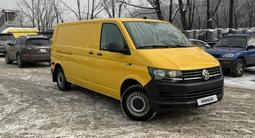 Volkswagen Transporter 2017 года за 13 500 000 тг. в Алматы