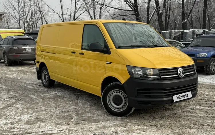 Volkswagen Transporter 2017 года за 13 500 000 тг. в Алматы