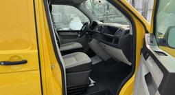 Volkswagen Transporter 2017 года за 13 500 000 тг. в Алматы – фото 5