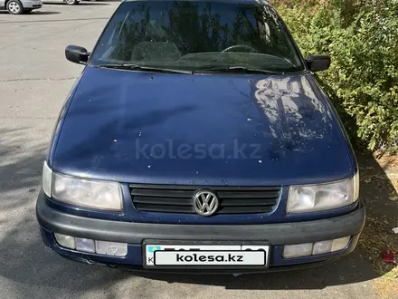 Volkswagen Passat 1994 года за 2 500 000 тг. в Тараз – фото 2