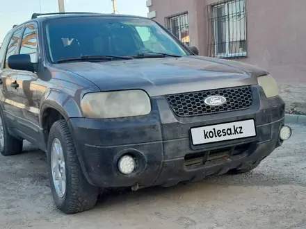 Ford Escape 2003 года за 2 500 000 тг. в Уральск