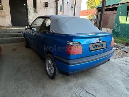 Volkswagen Golf 1994 года за 850 000 тг. в Алматы – фото 3