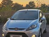 Ford Fiesta 2012 года за 2 900 000 тг. в Караганда – фото 4