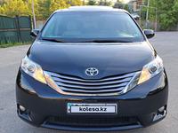 Toyota Sienna 2014 года за 14 200 000 тг. в Алматы