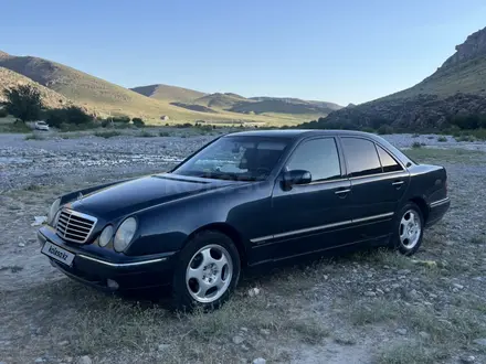 Mercedes-Benz E 280 2000 года за 4 500 000 тг. в Кызылорда – фото 7