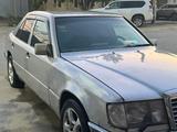 Mercedes-Benz E 230 1987 года за 2 000 000 тг. в Кызылорда – фото 3