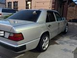 Mercedes-Benz E 230 1987 года за 2 000 000 тг. в Кызылорда – фото 4