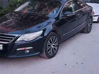 Volkswagen Passat, 2011