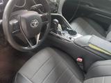 Toyota Camry 2018 годаүшін11 200 000 тг. в Караганда – фото 4