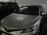 Toyota Camry 2021 года за 18 900 000 тг. в Астана – фото 3