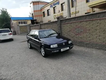 Volkswagen Vento 1995 года за 1 300 000 тг. в Астана – фото 8