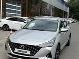Hyundai Accent 2022 года за 8 290 000 тг. в Алматы