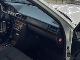 Mercedes-Benz E 220 1994 годаүшін3 800 000 тг. в Туркестан – фото 3