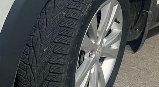 Зимние шины nokian hakkapeliitta r2 suv 225/60 r18 в хорошем состояни за 120 000 тг. в Атырау