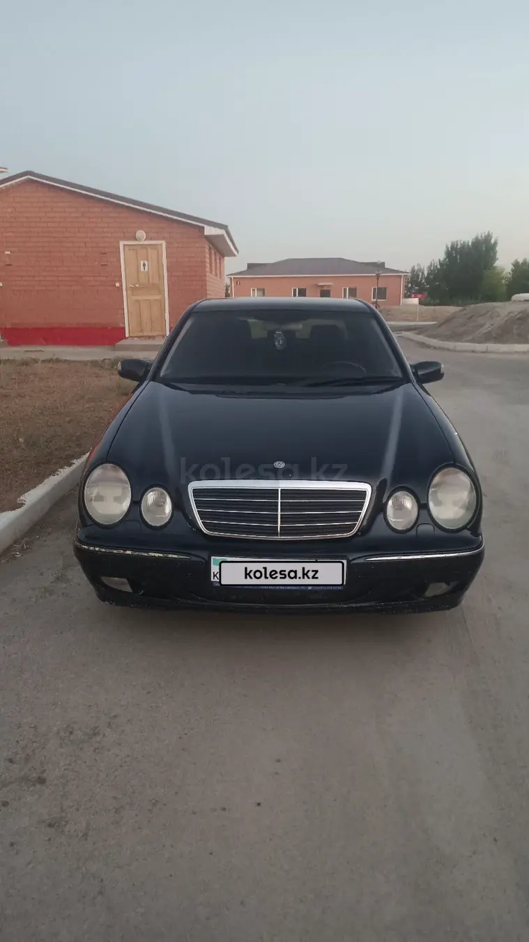 Mercedes-Benz E-Class, 2001