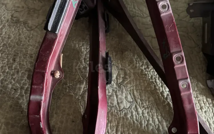 Планка под фарой за 10 000 тг. в Астана