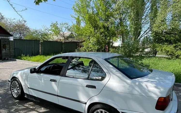 BMW 318 1994 годаүшін1 400 000 тг. в Алматы